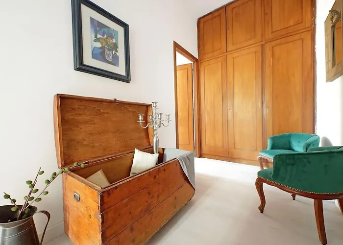 Eroi Spacious Rom