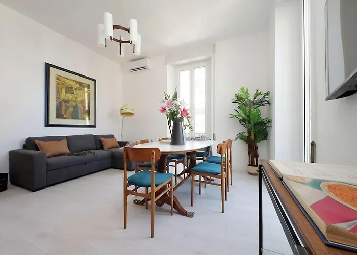 Eroi Spacious Apartment *